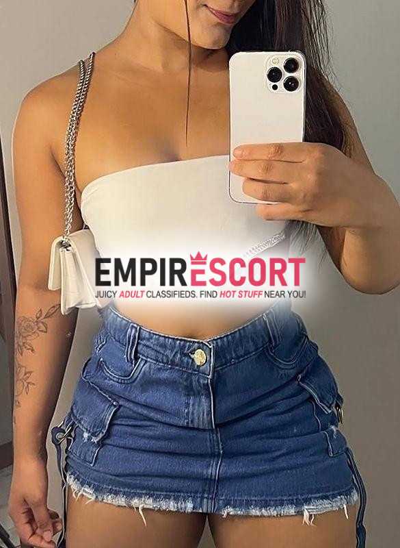 suelen  dona do cuzinho guloso sento e rebolo gostoso oral extremamente babadinho e guloso