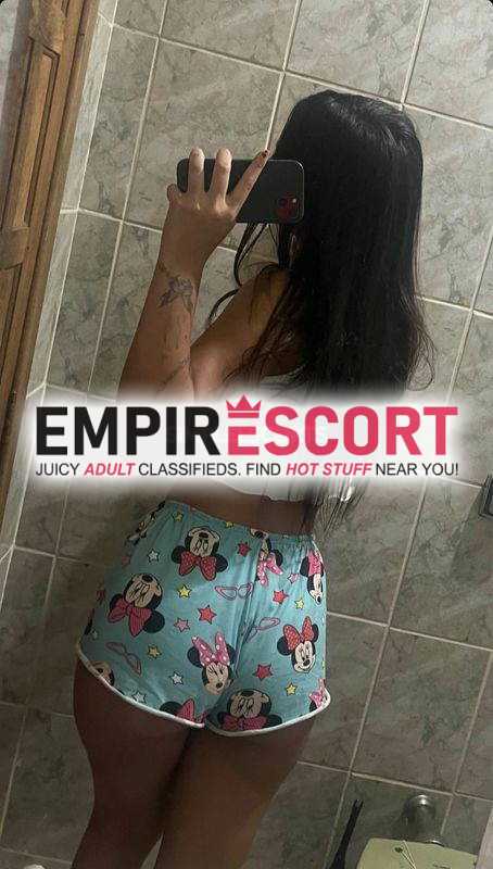 ana carolina tenho 19 de idademorenacarioca gosto muito de diversos prazer
