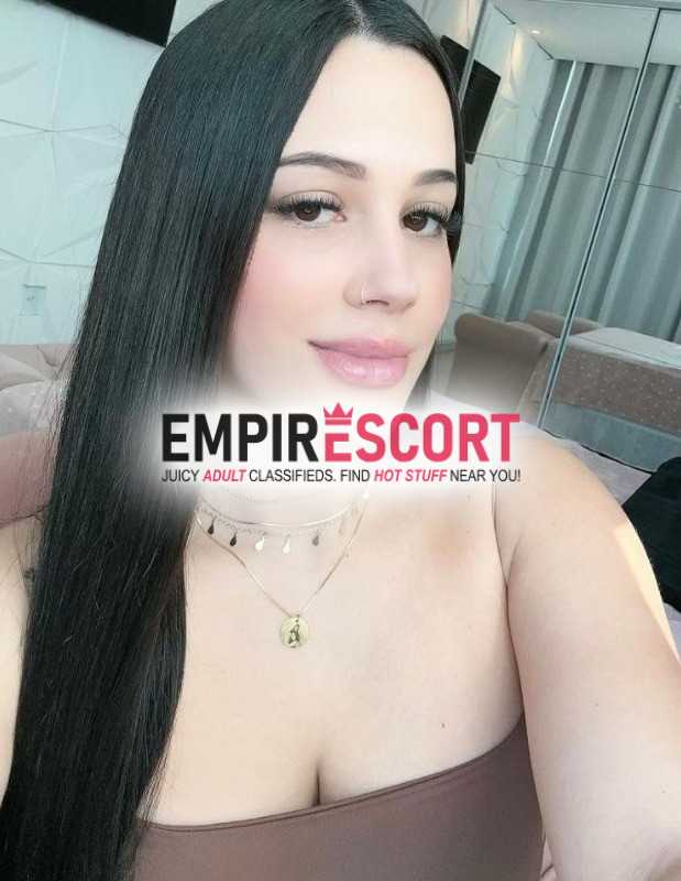 em campo mourão à procura de uma diversão com uma amiga aqui nessa cidade maravilhosa