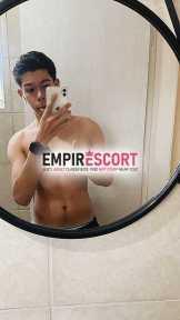 léo mlk de 19 anos afim de te satisfazer 19cm🍆de pau pé 41👣