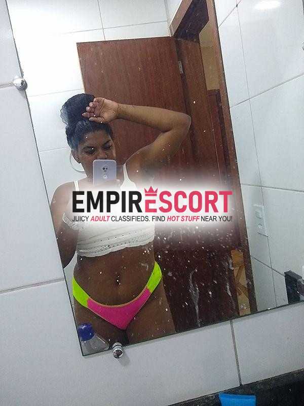 a cavalona sem frescura do jacaraipe😋🍑vem chupa meu grelo.
estilo cachorrona não atendo novinhos