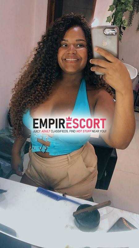 gordinha gostosa com local 
centro de caxias
faço vídeo chamada também