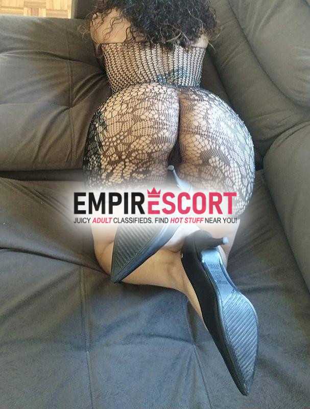 sua putinha safada ou sua namoradinhavc escolhe