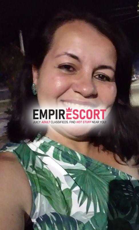 massagem tântrica com nuru junto.