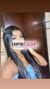 Índia sexy buceta de mel recém chegada na cidade vem provar