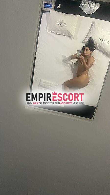 disponível atendo homem mulher e casal