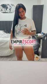 vem se deliciar comigo morena gostosa e linda do bum bum grande