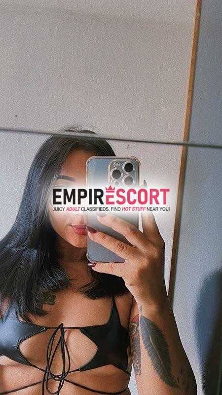 morena linda e muito gostosa😋🥵