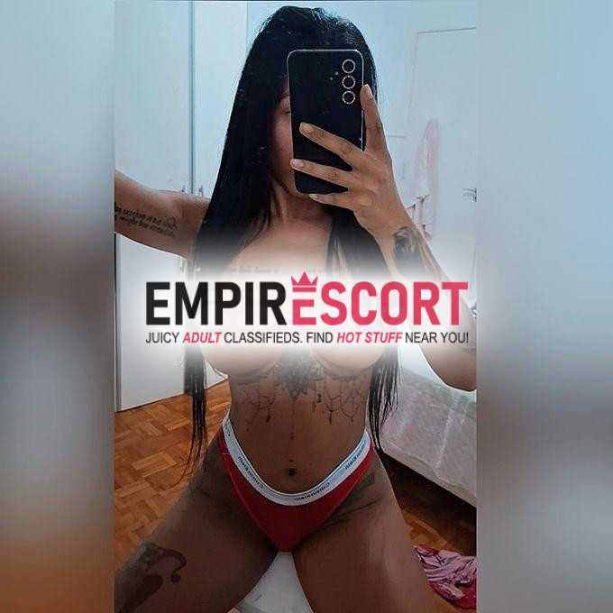magrinha do corpo sexy que chupa gostoso e apertadinha