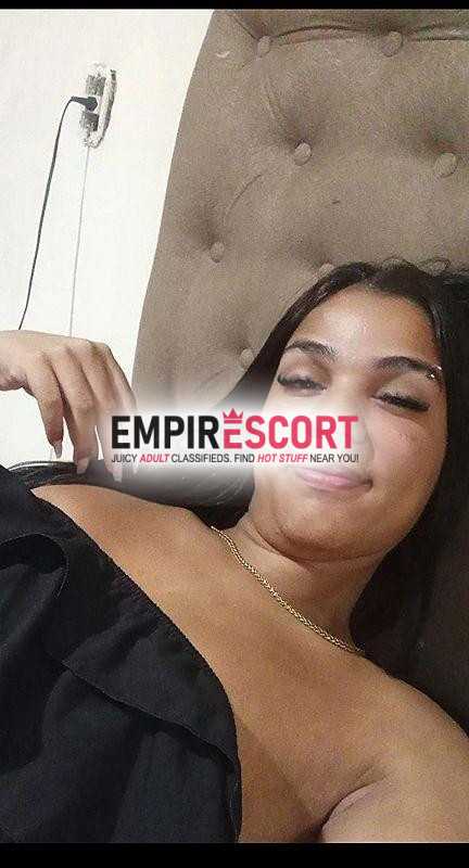 olá boa tarde me rafaella realizo seus fetiches atendo todas idades versátil sem frescura. tenho local