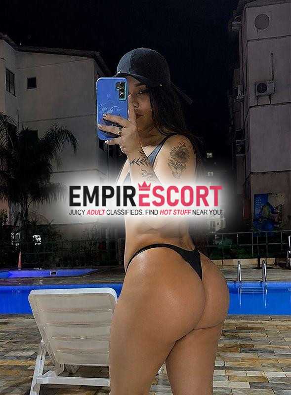 um delicioso boquete rapidinha com anal por 100