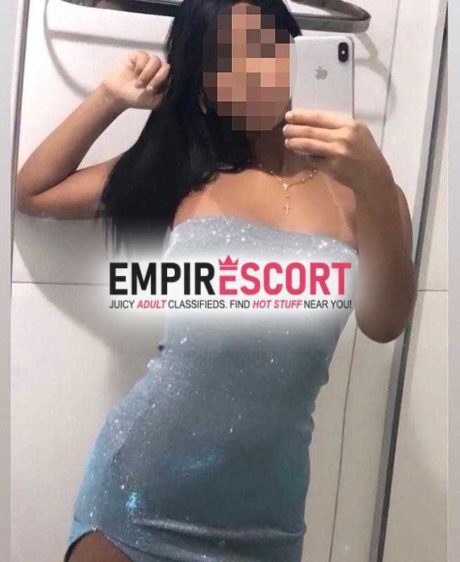 quer fuder uma gostosa novinha 