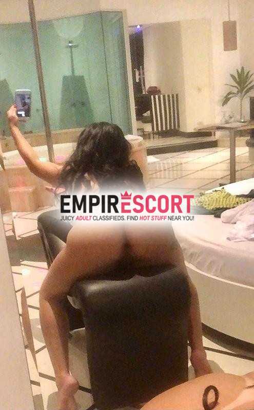morena gostosa completinha 
massagem erótica.
