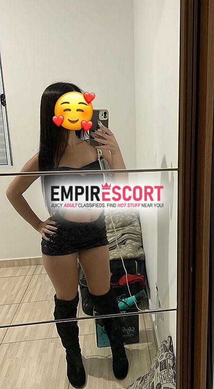 olá meu anjo venha me conhecer me chamo vitoria e sou apertadinha 🥰