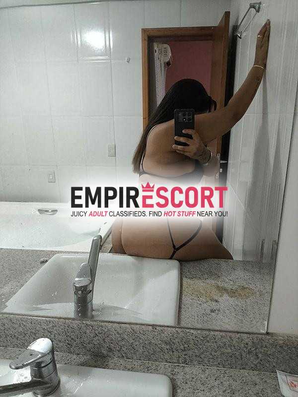 morena linda estilo mulherão. atendo casais eleela.