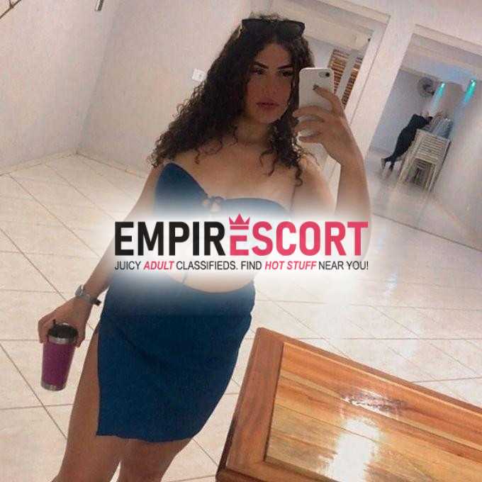 a branquinha tatuada que vai te enlouquecer