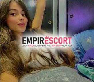 lily novinha fogosa deliciosa estilo menininha homens mulheres e casal com experiencia