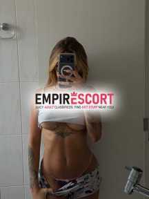 oii amores estou disponível sou acompanhante de luxo venham me conhecer melhor lindos 💋