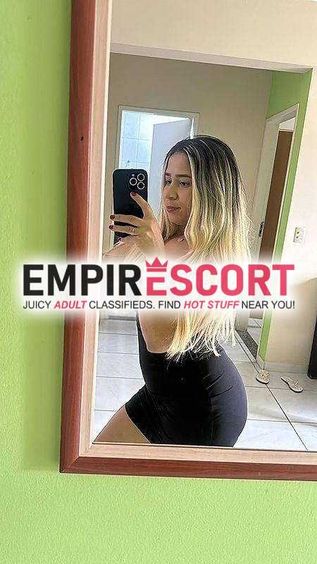 🤤😍
olá sou uma gata loira recém chegada sou muito simpática gosto de fazer namoradinha faço um oral molhadinho sem frescura. sou pessoa das f