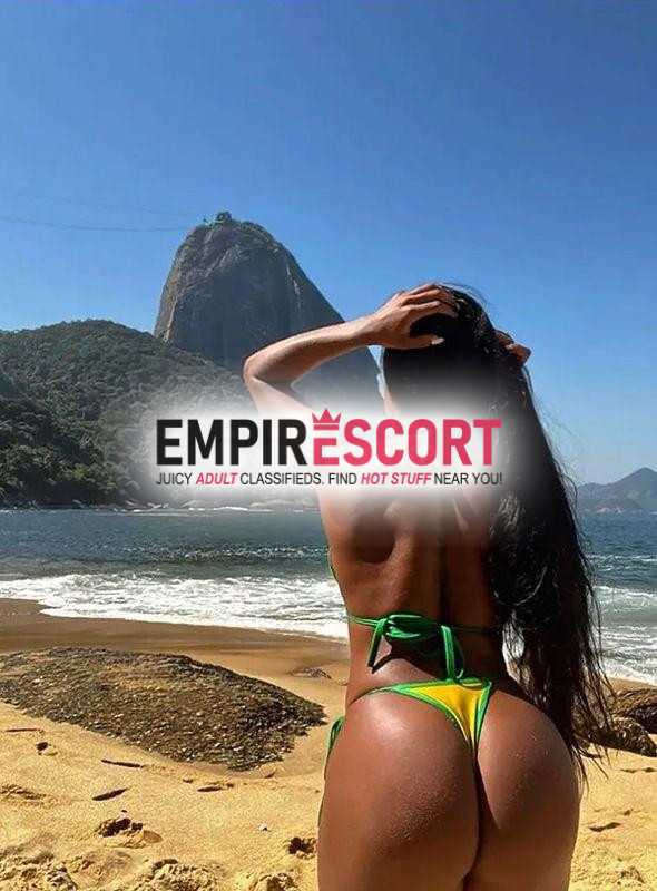 de visita na cidade sou morena alta 176 musculosa amo treinar beijo sem frescurase estiver bem higienizado.