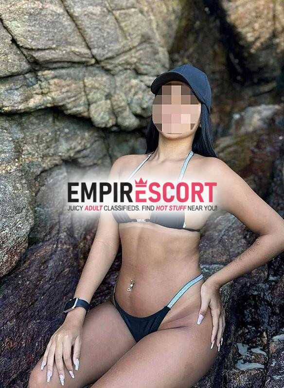 quer fuder uma gostosa novinha 