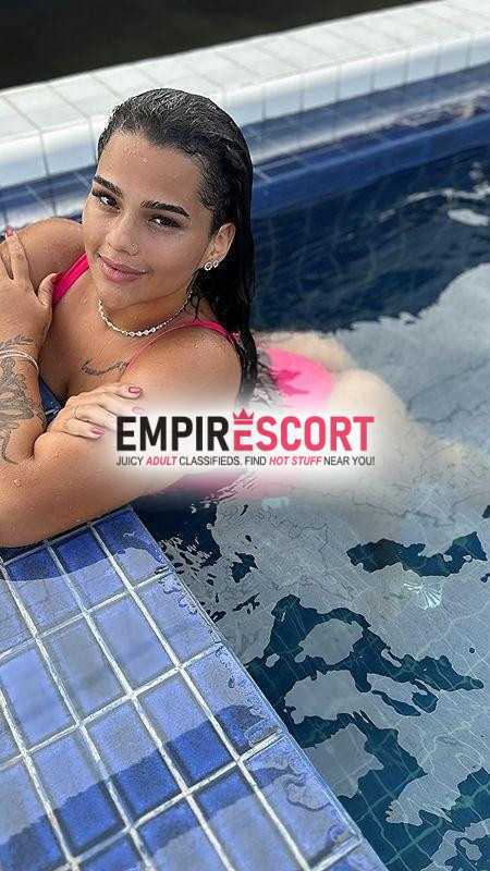 morena grandona apenas virtual