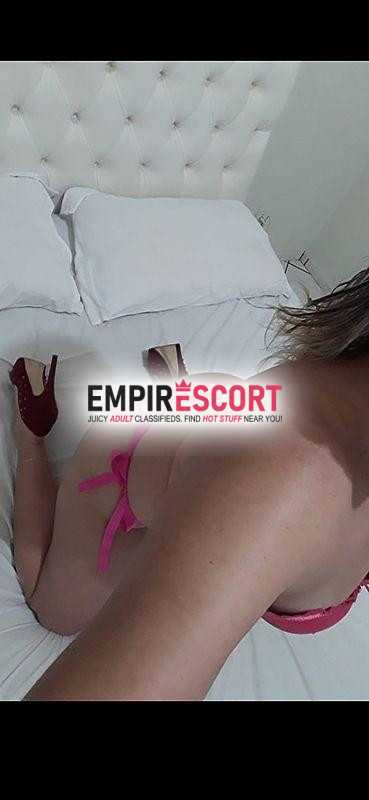 a emanuelly pensa numa coroa linda e gostosa 
vem relaxar e gozar bem gostoso comigo vem local discreto marginal br 101 km210