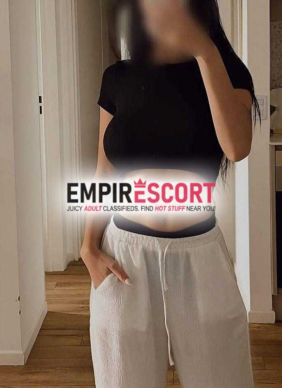 rafaella sou magrinha estilo modelo bem safadinha