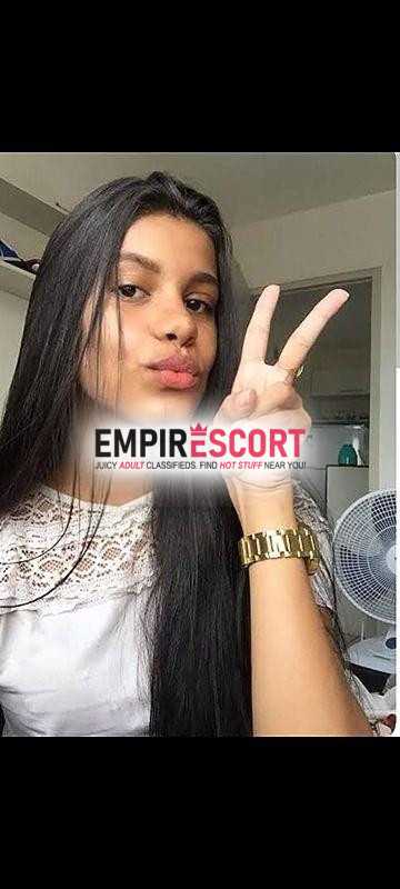 novinha mostrando o rosto para vc vir mais confiante