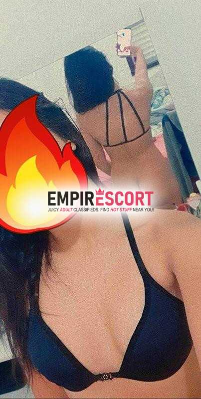 novinha carinhosa e sapekinha na cidade