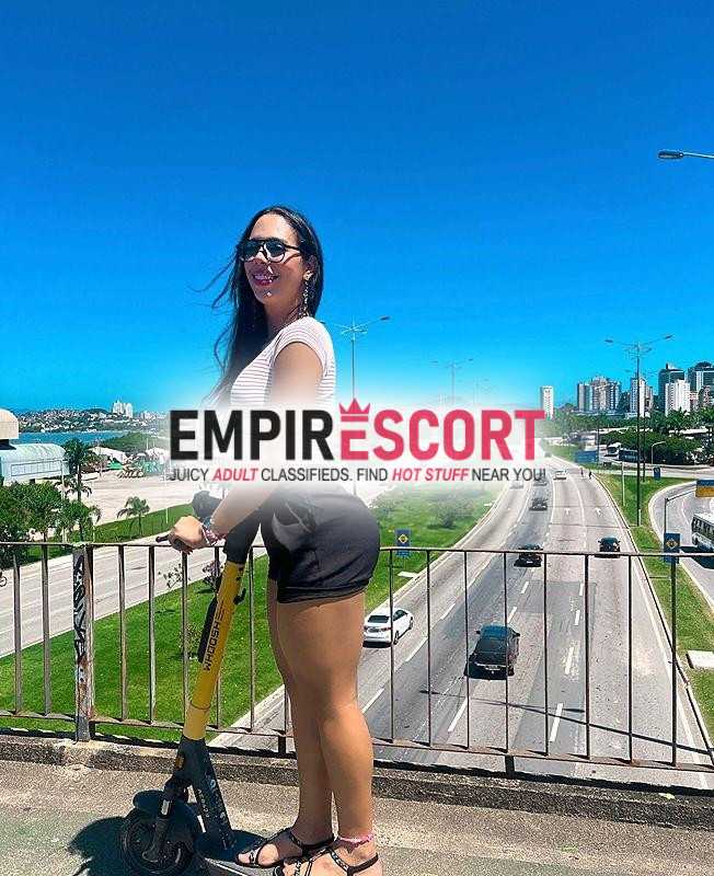 vitória meiga e muito carinhosa