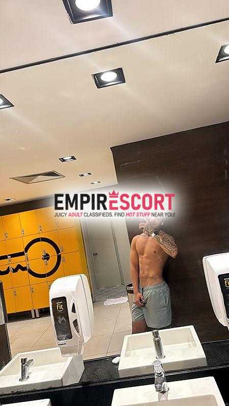 novinho tatuado disponível 
novo na cidade 😈