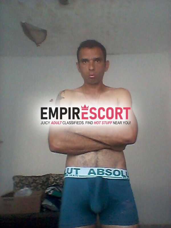tarado viciado em mulher de corno manso e casal