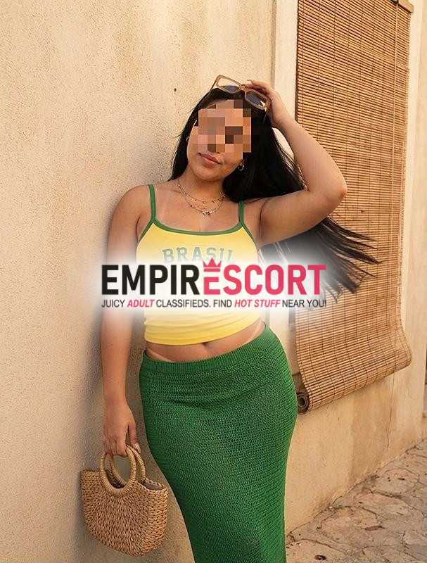 safira nova na sua cidade bem safada faço anal