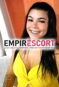 victória jovem e cheia de vontade para realizar seus desejos íntimos.