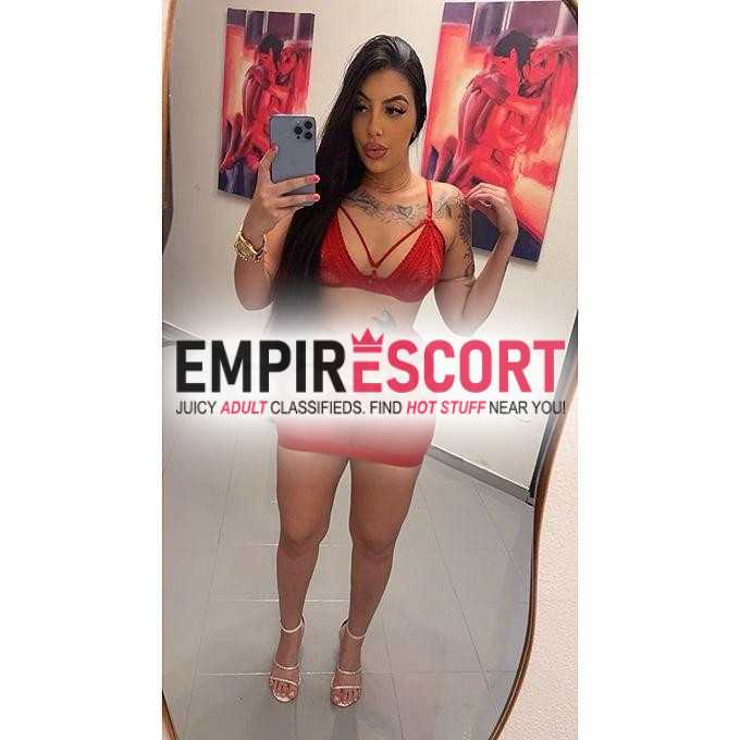 morena de goiânia tatuada que ama chupar
