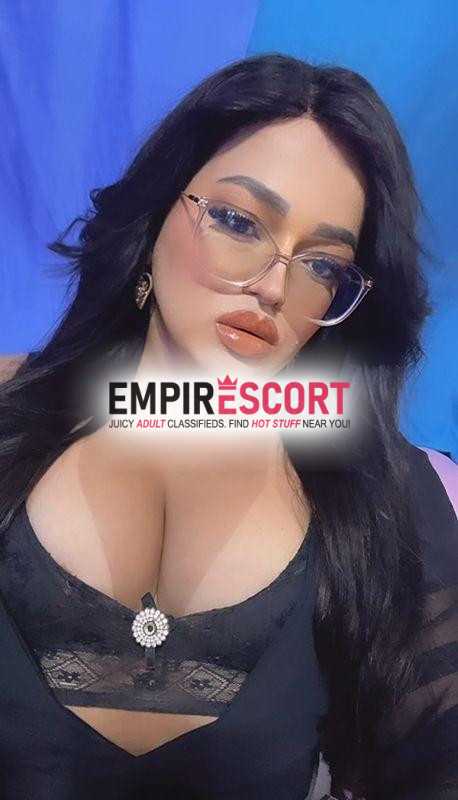 travesti bem feminina com local discreto ativa e passiva