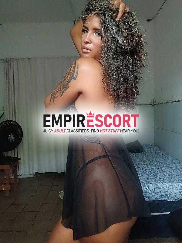 novinha 18 anos com local proprio em piedade tenho amiguinhas para fazer 4 mais
