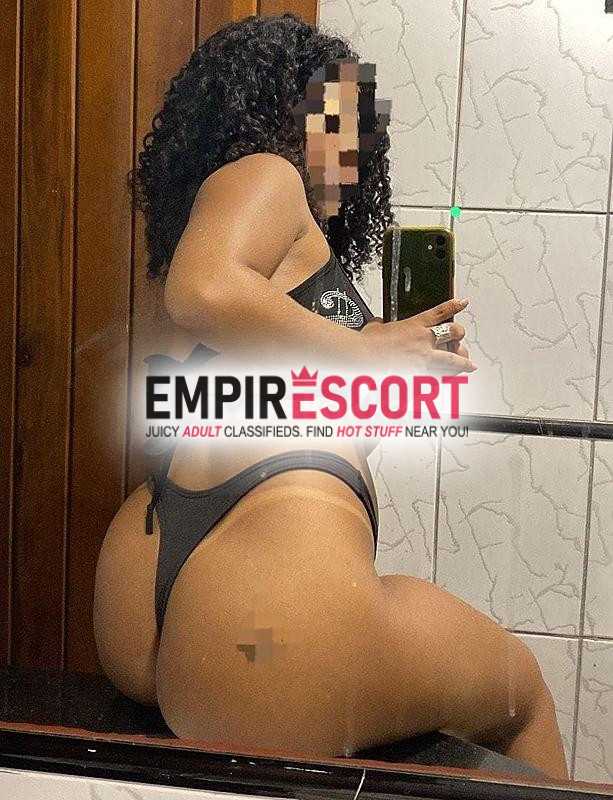 morena baixinha cabelo longo n1nfeta seios pequenos