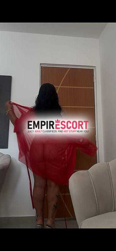 morena experiente com local próprio