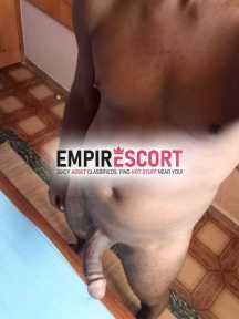preto bonito especialista no sexo oral feminino