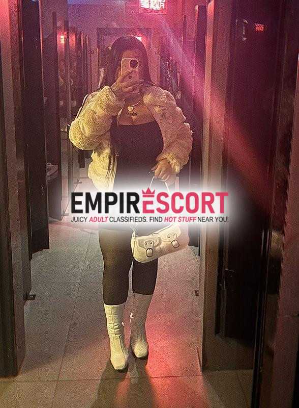 evellyn ninfet4 peitos gigantes e uma buceta quentinha😈