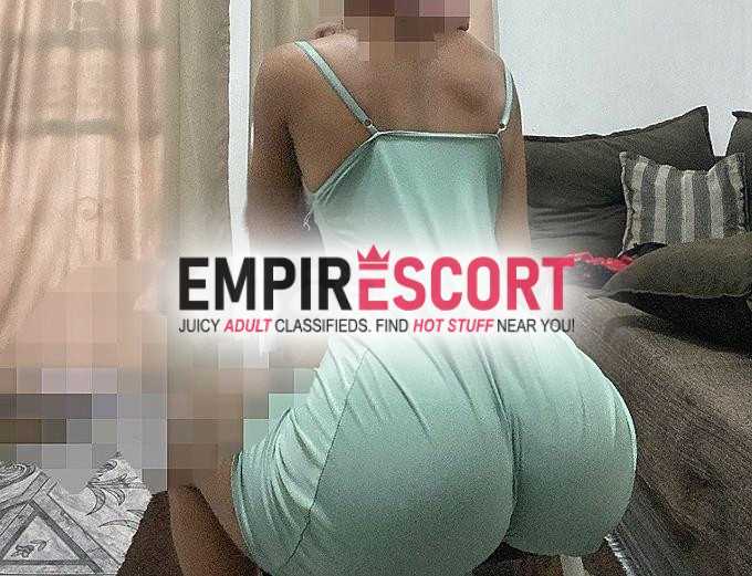 morena top rabuda disponível com
local 🔥