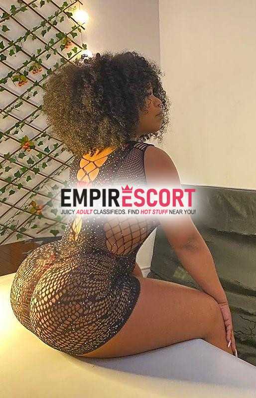 kyara pretinha viciada em leitinho
rapidinha com local r12000