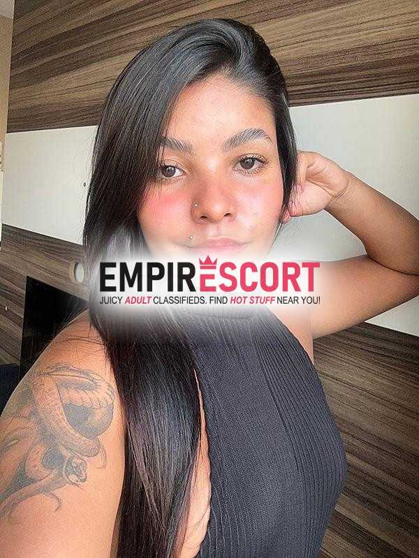 novinha safadinha venham me conhecer amores sou muito safadinha melhor boquete e anal regiao