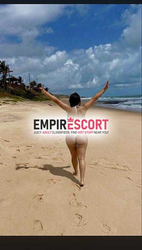 linda sensual meiga e educada com local
