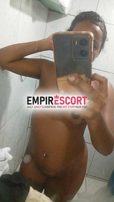sou do jeito que você quer pretinha peitos bonito e magrinha 😈🍯🤤