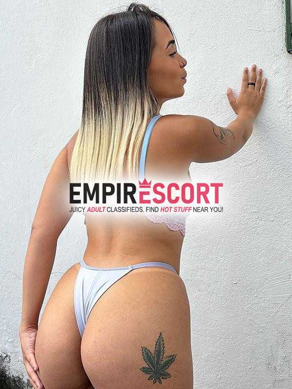 laisinha loirinha com anal