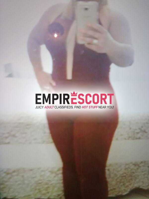 cachê especial somente hoje r 100 período de uma hora não perca luiza loura 43 anos massagista profissional faço todo tipo de massagem com o oral com