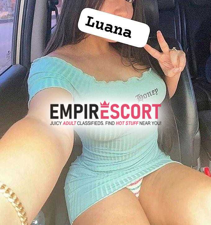 ❤️ luana venezuelana princesinha do oral anal bem apertado delicioso tenho local próprio com piscina e garagem bebida gelada é muita putaria ❤️